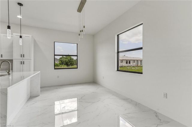 4002 9th ST SW, Lehigh Acres, FL 33976