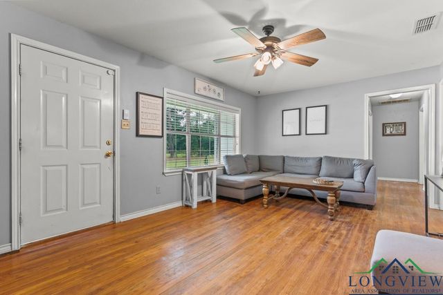 2144 State Highway 155, Gilmer, TX 75645