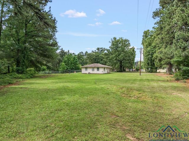 2144 State Highway 155, Gilmer, TX 75645