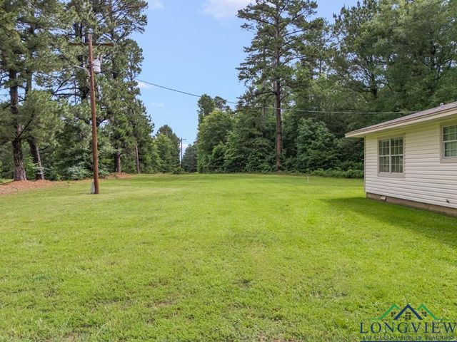 2144 State Highway 155, Gilmer, TX 75645