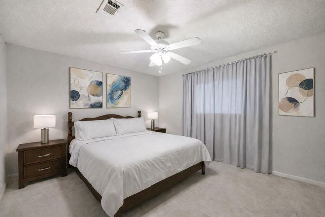 2415 Heather Street, Highlands, TX 77562