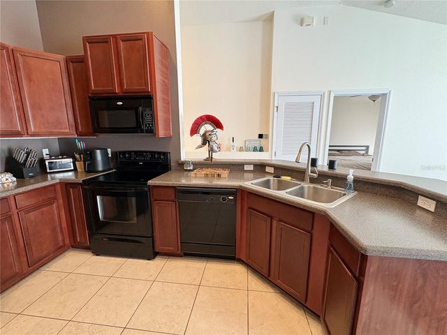 7610 RED MILL CIRCLE, New Port Richey, FL 34653