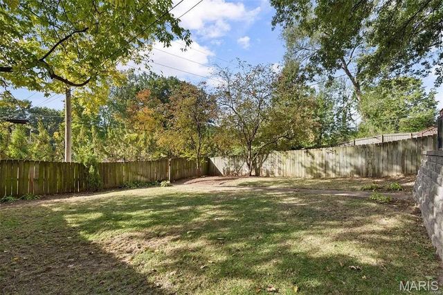 7118 Pershing Avenue, University City, MO 63130