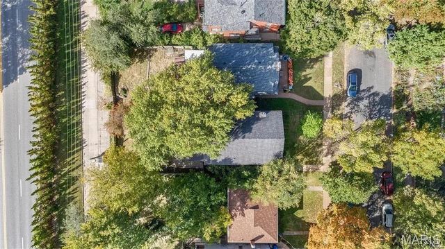 7118 Pershing Avenue, University City, MO 63130