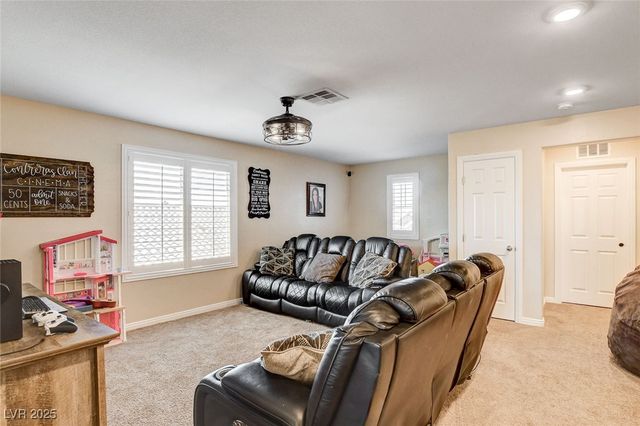 5041 Silent Birch Avenue, Las Vegas, NV 89131