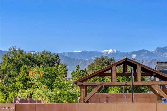 5041 Silent Birch Avenue, Las Vegas, NV 89131