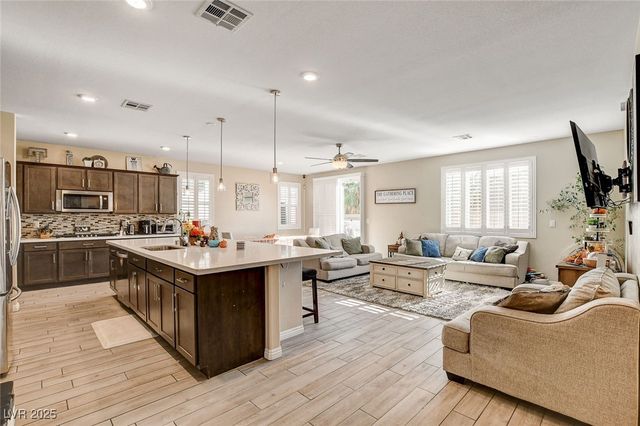 5041 Silent Birch Avenue, Las Vegas, NV 89131