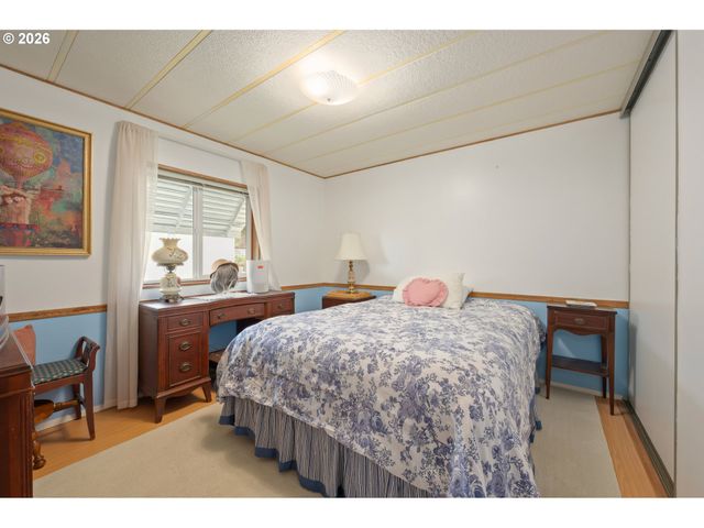 1475 GREEN ACRES Rd 91, Eugene, OR 97408