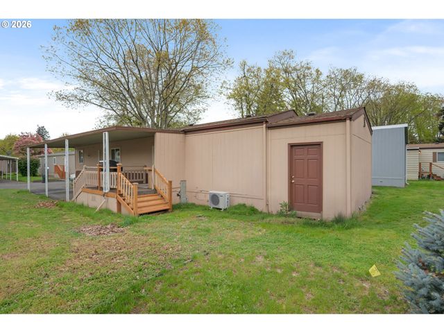 1475 GREEN ACRES Rd 91, Eugene, OR 97408