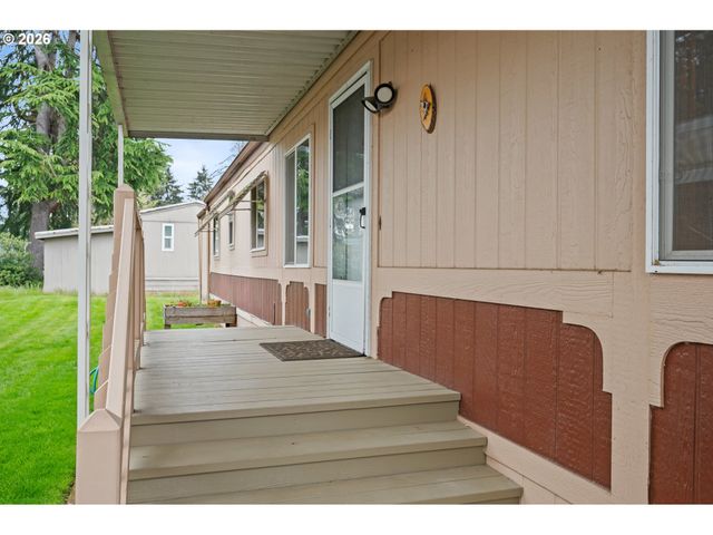 1475 GREEN ACRES Rd 91, Eugene, OR 97408