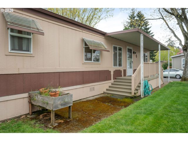 1475 GREEN ACRES Rd 91, Eugene, OR 97408