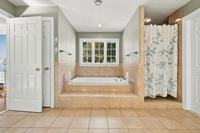 7 George Root Way, North Reading, MA 01864