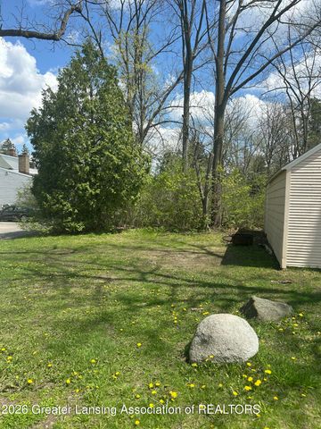 556 N Hagadorn Road, East Lansing, MI 48823
