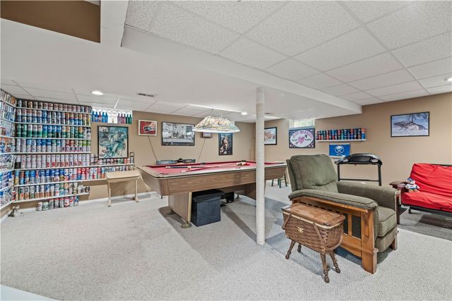 18 Mathew Lane, Greece, NY 14626
