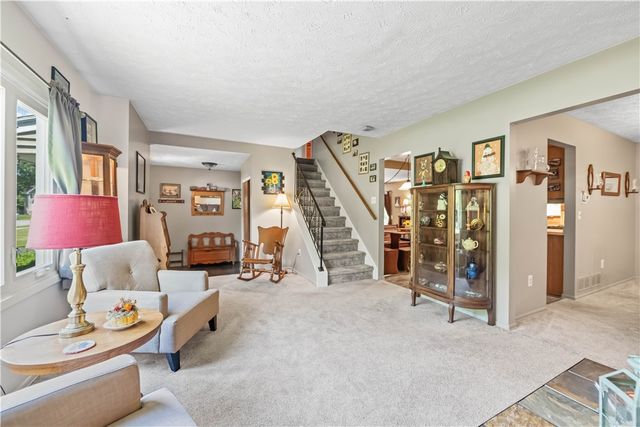 18 Mathew Lane, Greece, NY 14626