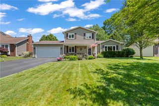 18 Mathew Lane, Greece, NY 14626