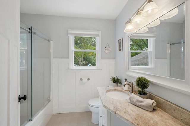 172 Strese Circle, Apple Valley, MN 55124