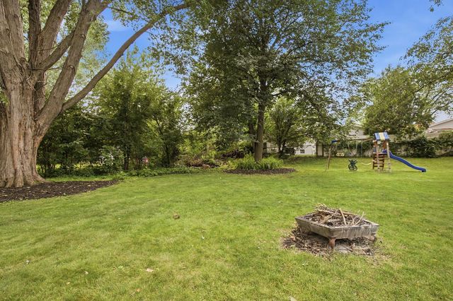 172 Strese Circle, Apple Valley, MN 55124