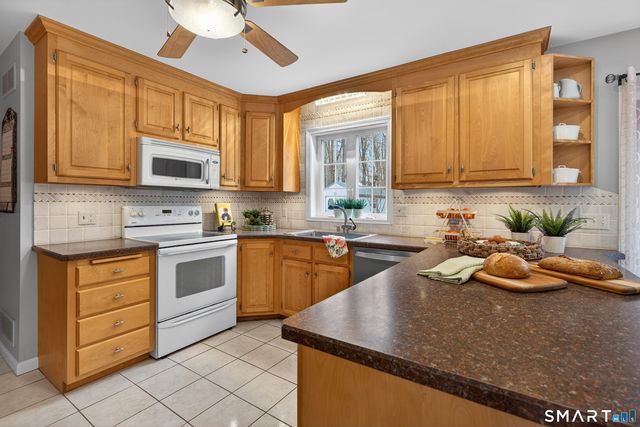 26 Tanglewood Drive Extension, Preston, CT 06365