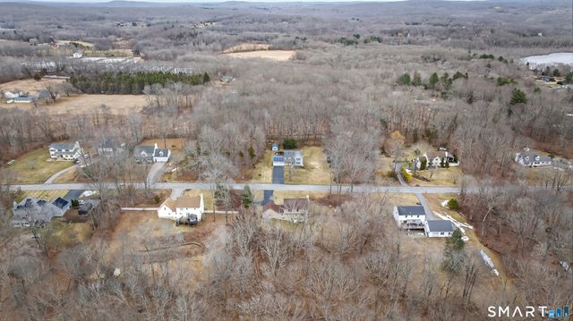 26 Tanglewood Drive Extension, Preston, CT 06365