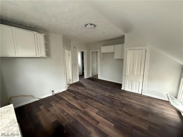 7705 Star Avenue, Cleveland, OH 44103