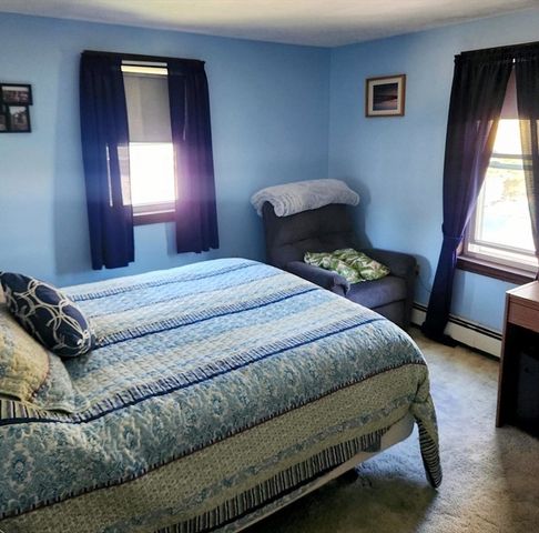 471 Union St, Rockland, MA 02370