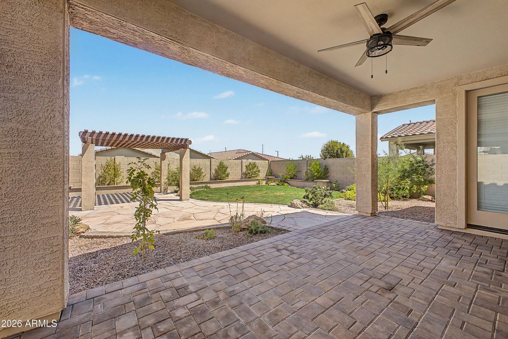 12423 N 174TH Lane, Surprise, AZ 85388 — photo 3