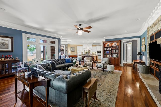 2745 Coleman Springs Path, Georgetown, KY 40324