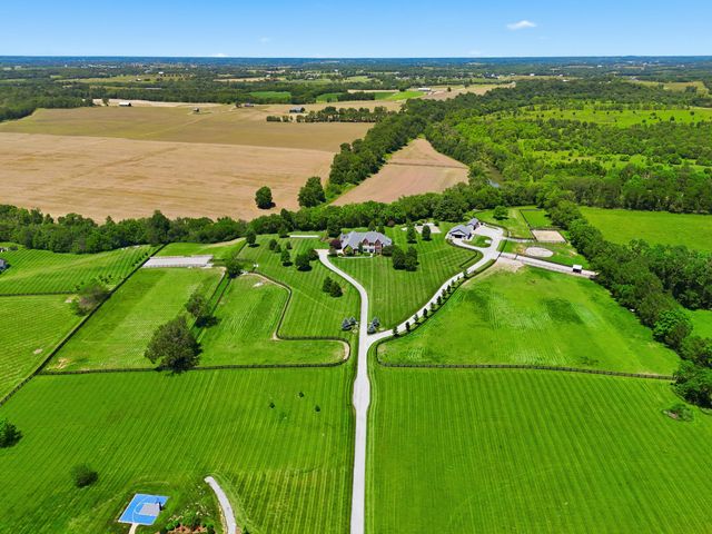 2745 Coleman Springs Path, Georgetown, KY 40324