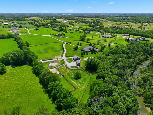 2745 Coleman Springs Path, Georgetown, KY 40324