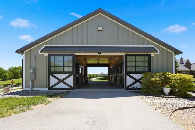 2745 Coleman Springs Path, Georgetown, KY 40324