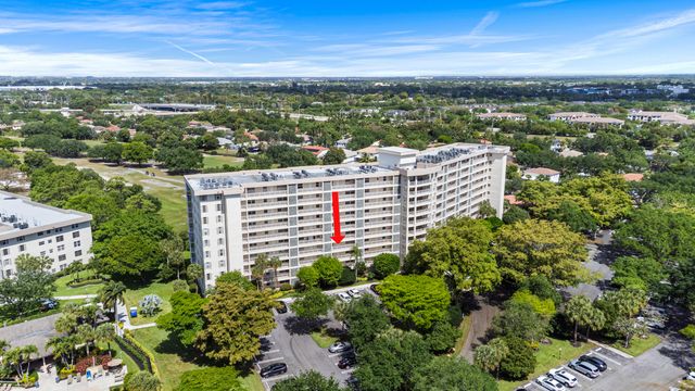 3499 Oaks Way 407, Pompano Beach, FL 33069