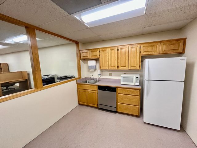 541 NE E Street, Grants Pass, OR 97526