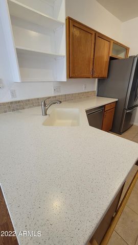 17606 N 17th Place 1033, Phoenix, AZ 85022