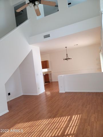 17606 N 17th Place 1033, Phoenix, AZ 85022