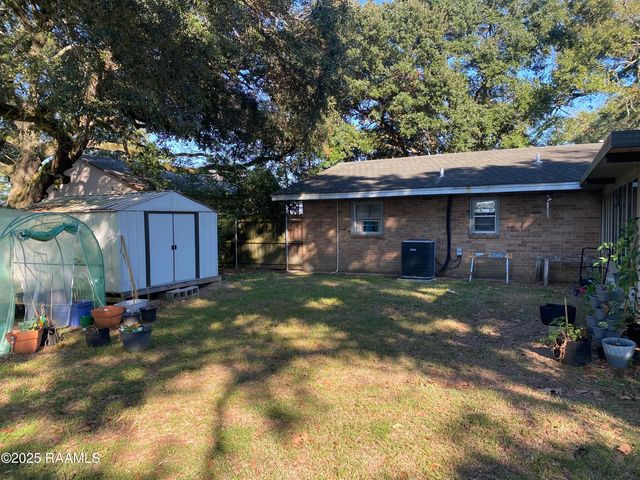 613 East Street, Mamou, LA 70554