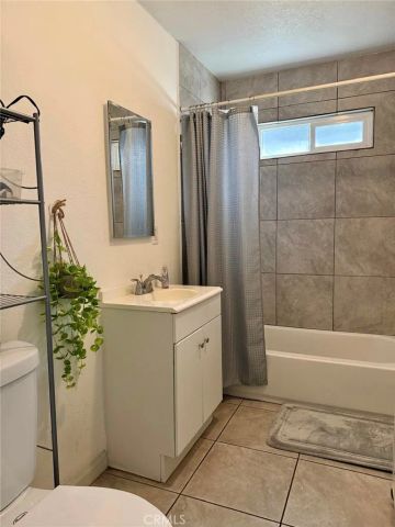 1163 W 7th, San Bernardino, CA 92411