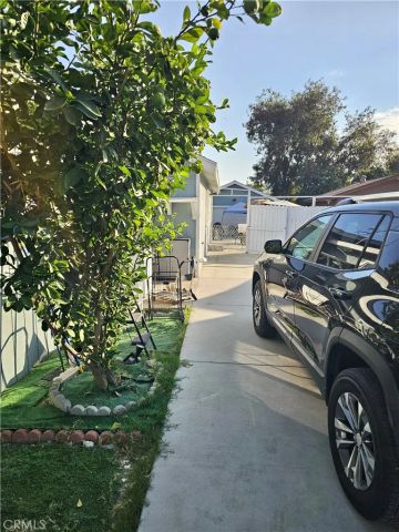 1163 W 7th, San Bernardino, CA 92411