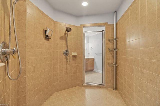 101 Lafayette PT, Carrollton, VA 23314