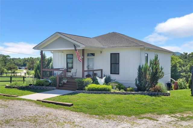 349 Amberwood Road, Pickens, SC 29671