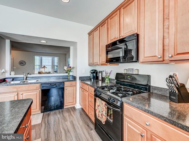 653 SUNGLOW DR, Shrewsbury, PA 17361