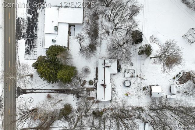 16000 S Huron River Drive, Romulus, MI 48174