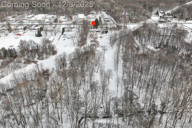 16000 S Huron River Drive, Romulus, MI 48174