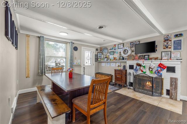 16000 S Huron River Drive, Romulus, MI 48174