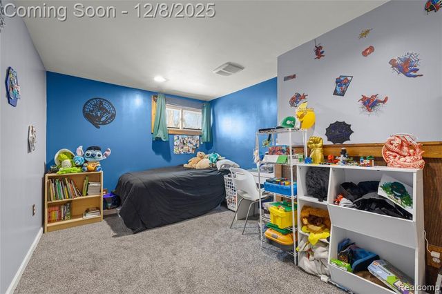 16000 S Huron River Drive, Romulus, MI 48174