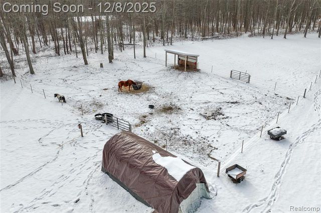 16000 S Huron River Drive, Romulus, MI 48174