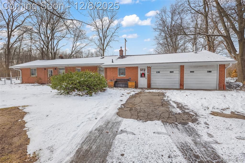16000 S Huron River Drive, Romulus, MI 48174