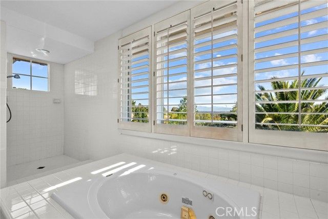 7630 Carmenita, West Hills (los Angeles), CA 91304