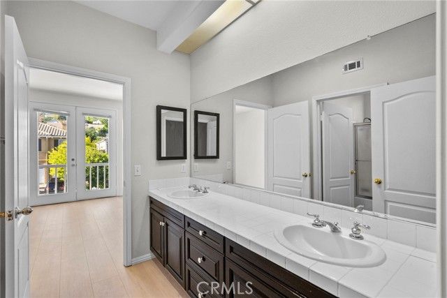 7630 Carmenita, West Hills (los Angeles), CA 91304