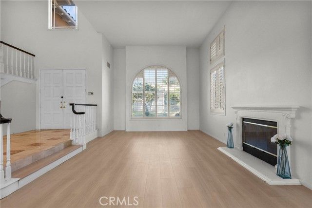 7630 Carmenita, West Hills (los Angeles), CA 91304